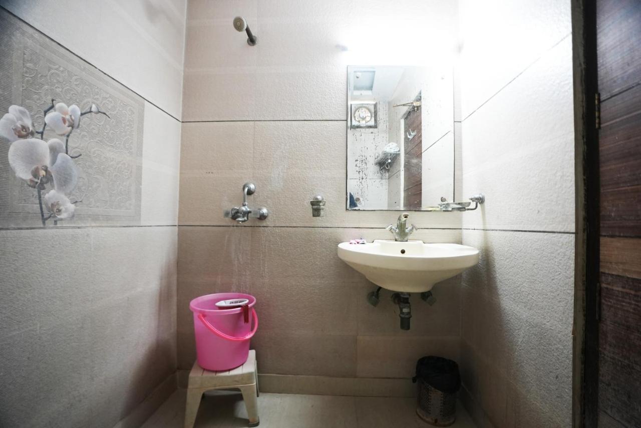 Hotel Classic Új-Delhi Kültér fotó
