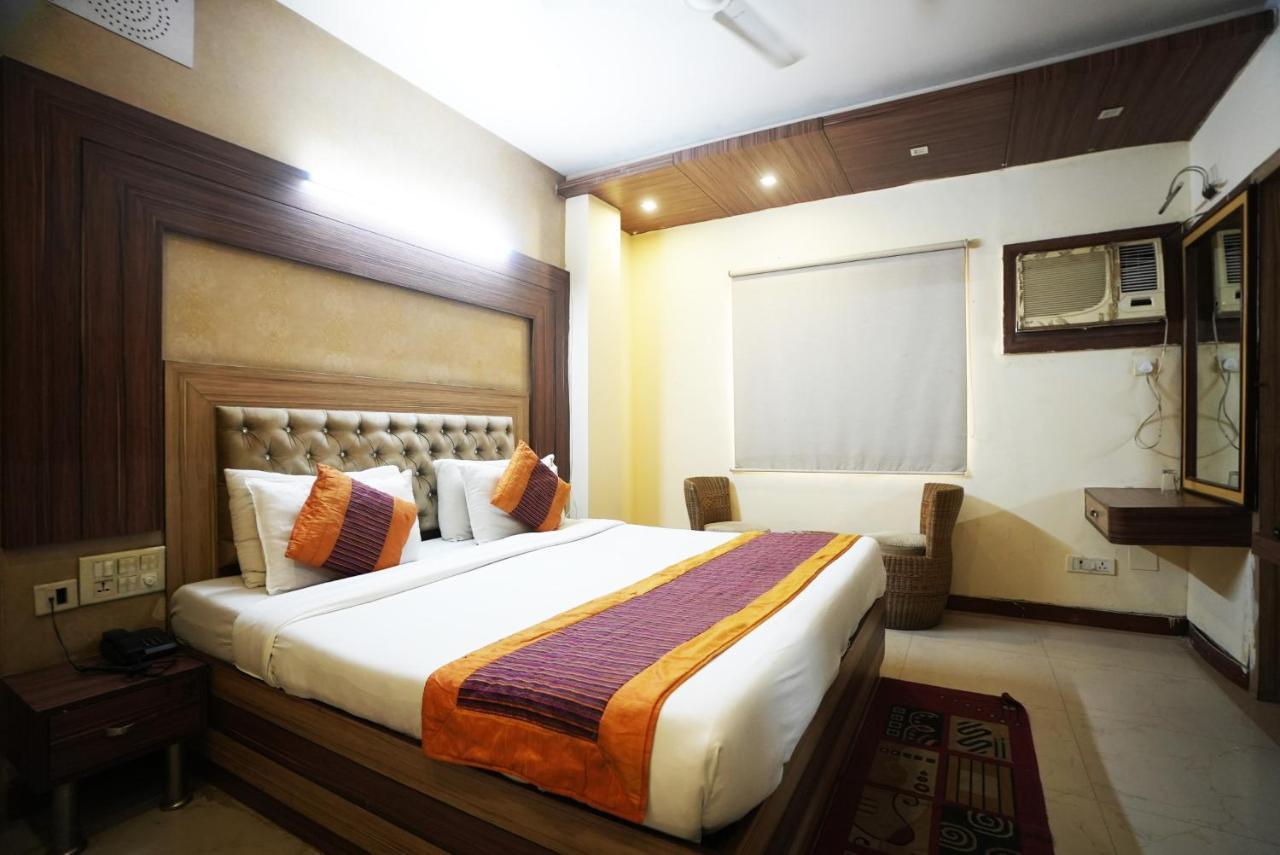 Hotel Classic Új-Delhi Kültér fotó